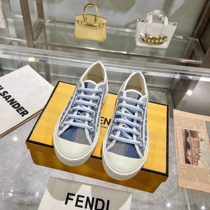 Fendi Sneaker-34